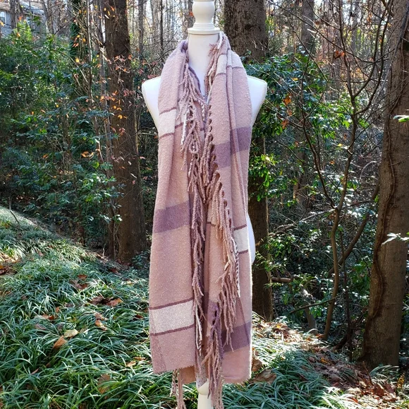 FREE PEOPLE New Oversized Blanket Scarf in Valley Plaid Pink Cream Lilac 83 x 40 - Picture 6 of 6